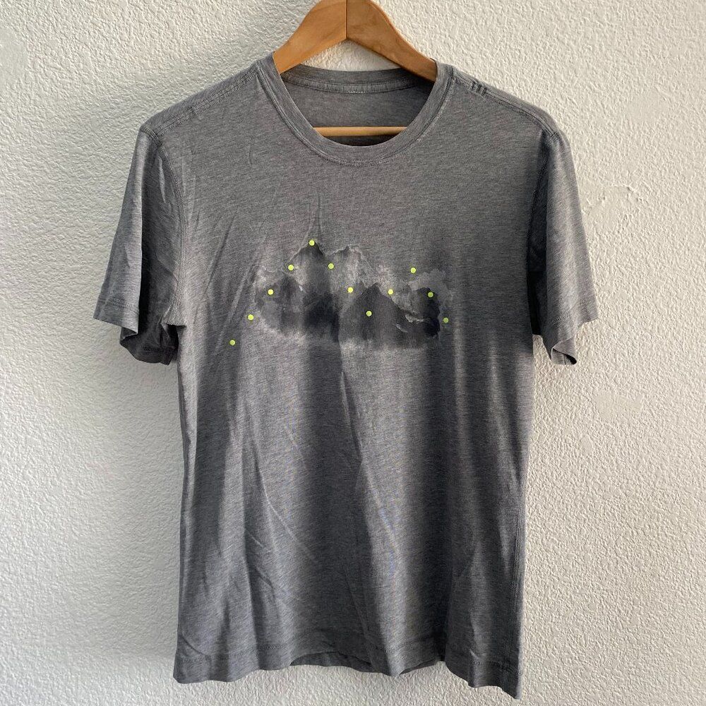 Lululemon Limited Edition Mountain Graphic Explore Hiking T-Shirt Small Gray